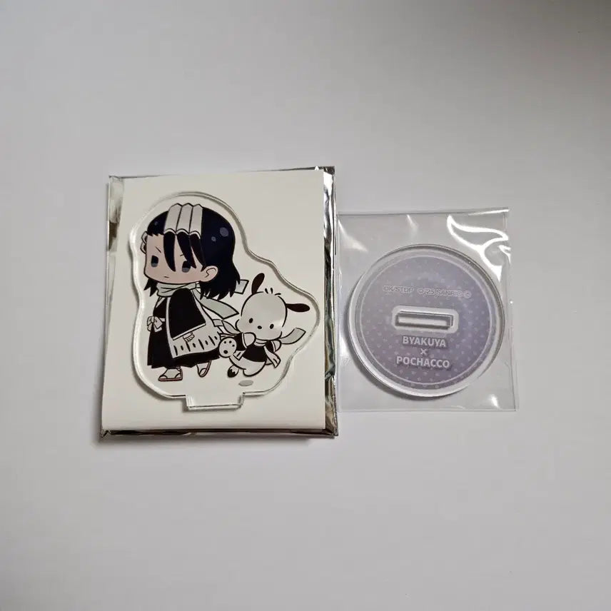 [BUNJANG] Bleach x Sanrio Collaboration Bakuchako Pochacco Acrylic Stand / 블리치 산리오 콜라보 바쿠야 포챠코 아크릴스탠드 판매