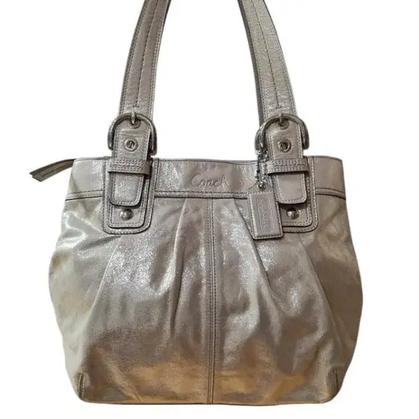 [BUNJANG] Vintage Coach Soho Pleated Shoulder Tote Bag Silver Metallic / 빈티지 코치 소호 플리츠 숄더 토트백 실버 메탈릭 갸루 y2k 히메