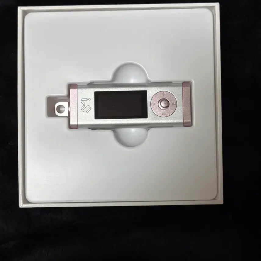 [BUNJANG] SMTOWN Live 2025 MP3 Player Set (RIIZE Sungchan) / 2025 SMTOWN 라이브 MP3 플레이어 세트(RIIZE 성찬)
