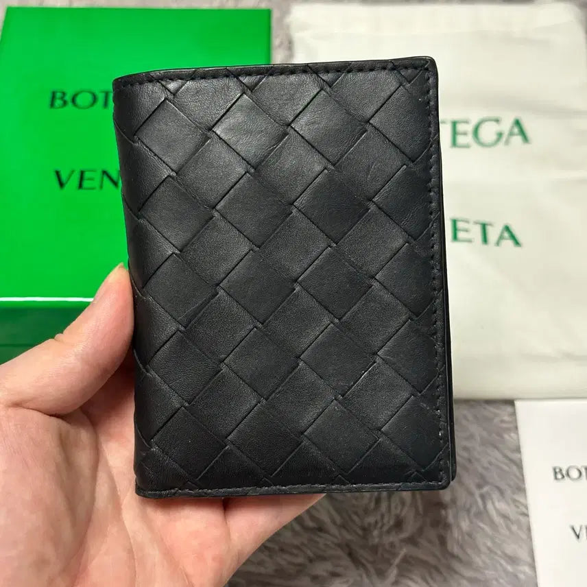 [BUNJANG] Bottega Veneta Intrecciato Bifold Wallet Black / [풀구성] 보테가베네타 인트레이치아토 반지갑 블랙