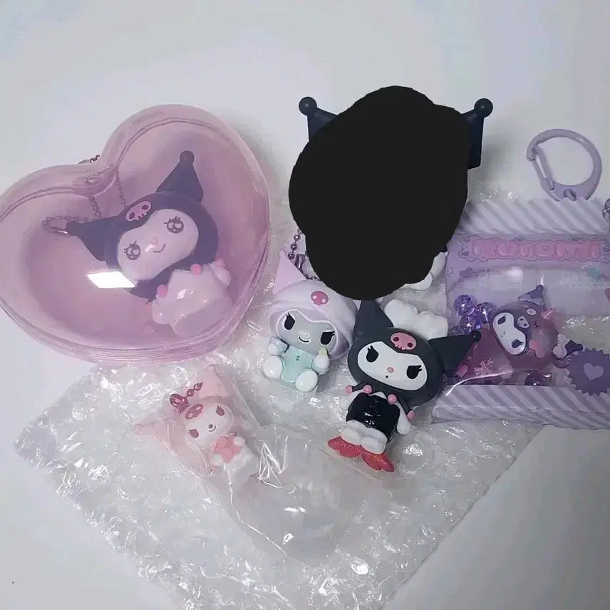 [BUNJANG] Sanrio Kuromi Gacha & Keyring Set (6 Pieces, Chibi Momo Included) / [개혜자] 산리오 쿠로미 가챠,키링 세트 (6개)치비토모 까지