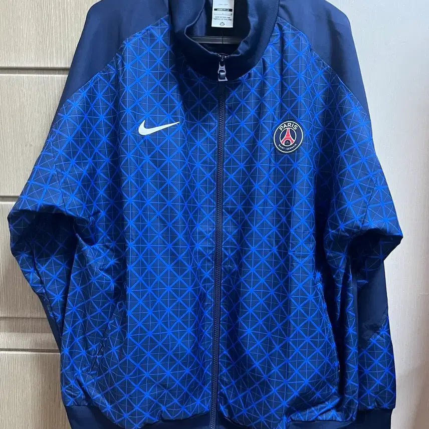 [BUNJANG] Nike Paris Saint-Germain Strike Anthem Jacket / 새상품 나이키 파리 생제르망 스트라이크 트레이닝탑 엔썸자켓