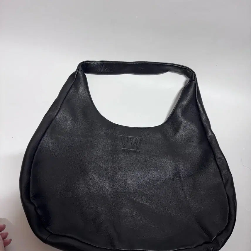 [BUNJANG] Vera Wang Leather Hobo Bag Black / 베라왕 가죽 호보백 블랙