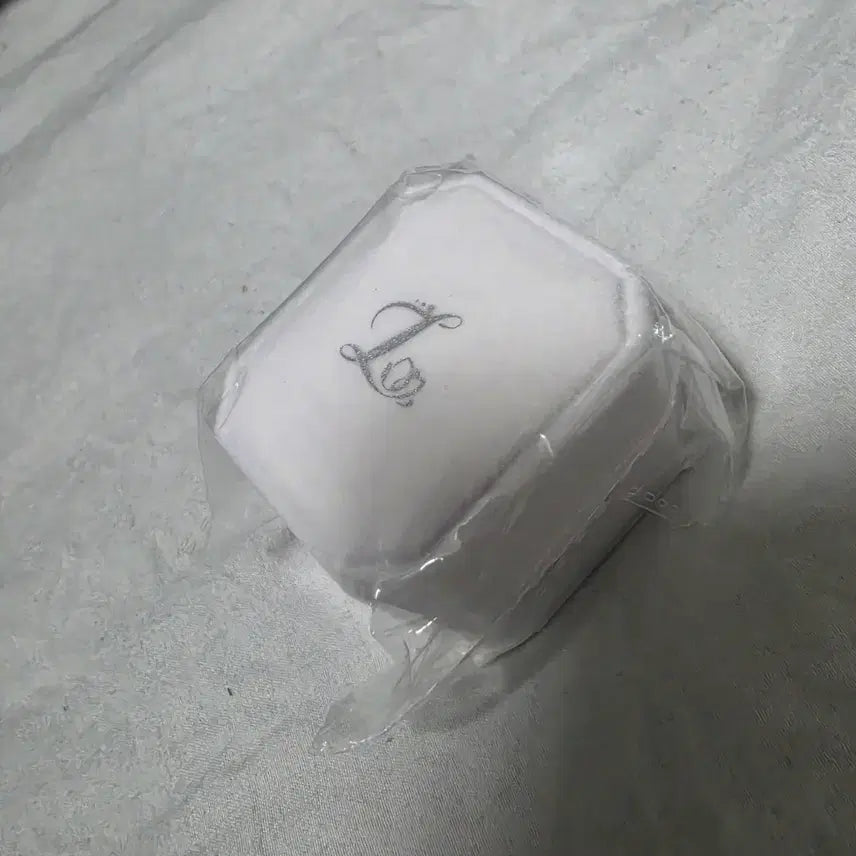 [BUNJANG] Love&DeepSpace Seo Eon Wedding Vow Ring / 럽딥 러브앤딥스페이스 이서언 웨딩 서약 결혼 반지 링