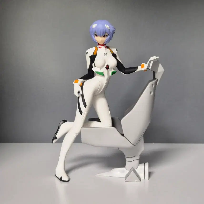 [BUNJANG] Evangelion Rei Ayanami & Asuka "Girl with Chair" Figure Set / 에반게리온 아야나미 레이 피규어 girl with Chair