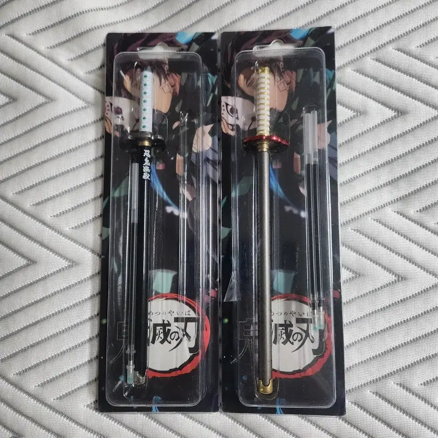 [BUNJANG] Demon Slayer Nichirin Sword Ballpoint Pen Set (2 Types) / 귀멸의 칼날 일륜도 볼펜2종 미개봉