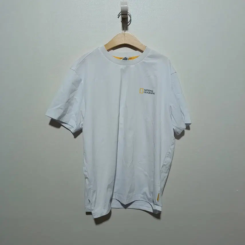 [BUNJANG] National Geographic Men's Short Sleeve T-shirt M / 내셔널지오그래픽 남성 반팔 티셔츠 M (26A1060)