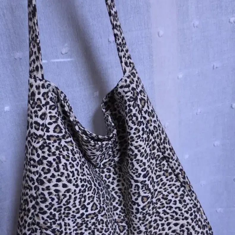 [BUNJANG] Brown Leopard Print Cotton Tote Bag / 브라운 레오파드 패턴 면 에코백