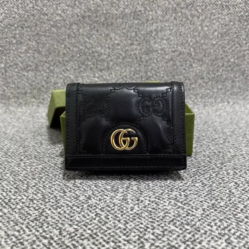[BUNJANG] Gucci GG Marmont Matelassé Card Wallet / 구찌 GG 마몬트 마틀라세 카드지갑 지갑 중지갑