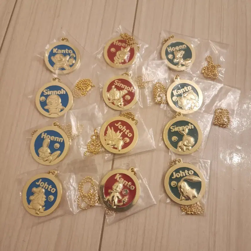 [BUNJANG] Pokemon 30th Anniversary Ichiban Kuji Medal Full Set (12 medals) / 포켓몬스터30주년 이치방쿠지 메달 전종(12개)