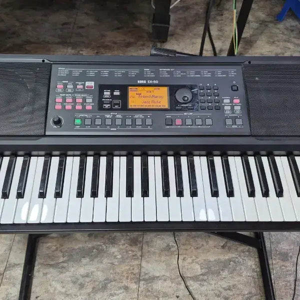 [BUNJANG] Korg EK-50 Portable Arranger Keyboard / KORG EK-50 전자 키보드