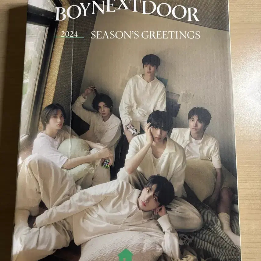 [BUNJANG] BOYNEXTDOOR 2024 & 2025 Season's Greetings Bundle Set / BOYNEXTDOOR 2024 시즌그리팅+2025시즌그리팅 디지털코드O