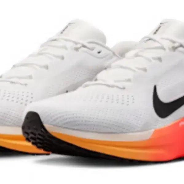 [BUNJANG] Nike Winflo 11 Running Shoes - White/Orange / 나이키 윈플로 11 런닝화 화이트 오렌지 조깅 마라톤 워킹 트레일 레이스