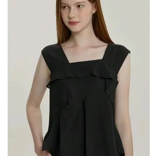 [BUNJANG] It Michaa Draped Sleeveless Top / 잇미샤 드레이프 슬리브리스