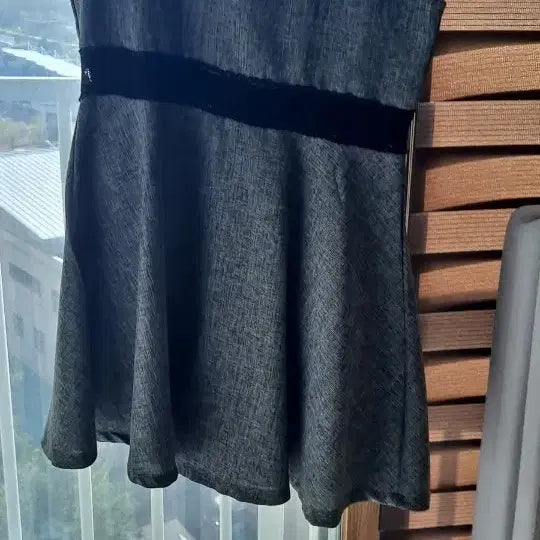 [BUNJANG] Women's Midi Dress with Lace Detail / 그레이여성원피스(새상품)