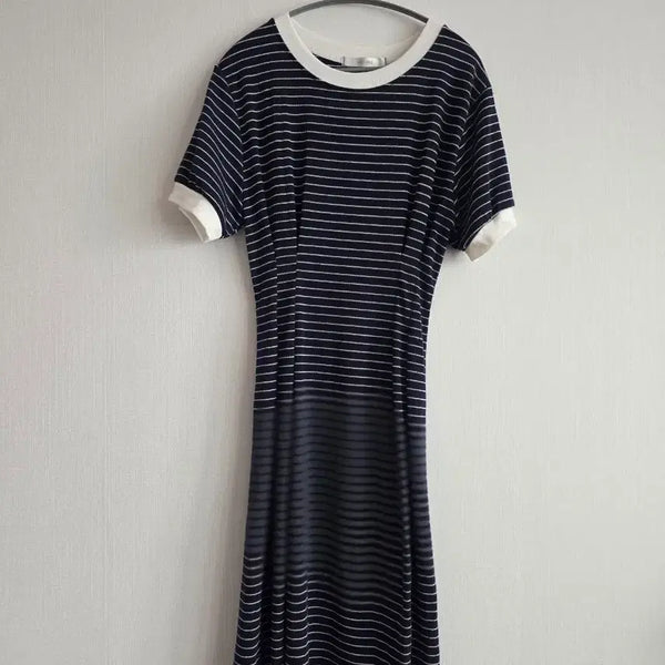[BUNJANG] Striped Short Sleeve Long Dress / 줄무늬 반팔 원피스