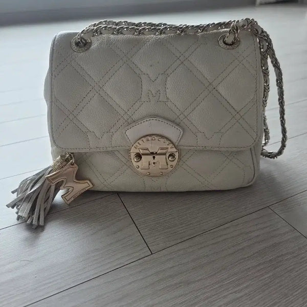 [BUNJANG] Metropolis Chain Shoulder Bag White / 메트로시티 체인 숄더백 화이트