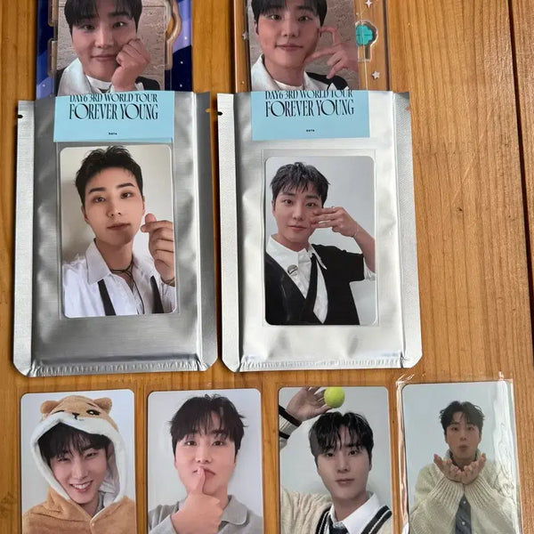 [BUNJANG] DAY6 Young K Denimals Secret Acrylic Stand Bundle Set / 일괄) 데이식스 영케이 포카 데니멀즈 시크릿 아크릴 스탠드