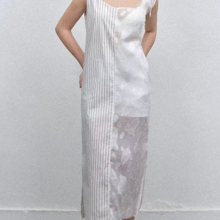 [BUNJANG] Tiles.house One Piece Dress / 타일즈 tiles.house 원피스