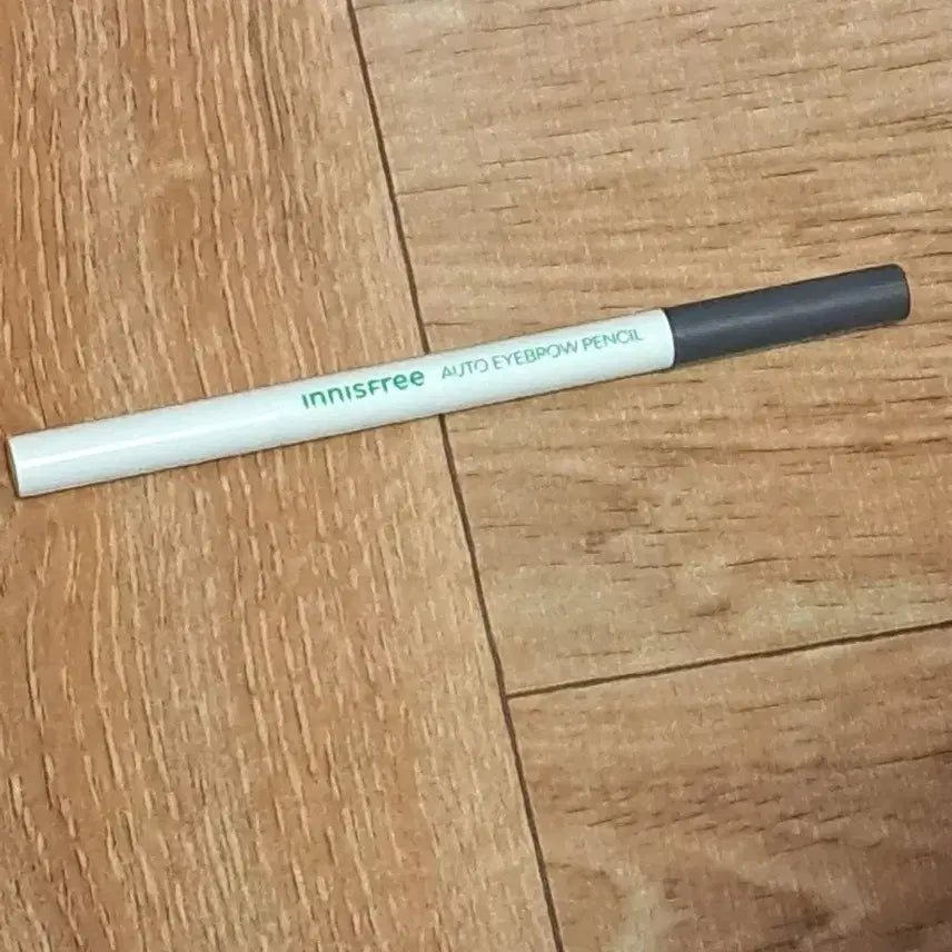 [BUNJANG] Innisfree Flat Eyebrow Pencil No. 3 Dawn Grey / [새상품] 이니스프리 납작 아이브로우 펜슬 3호 꿈꾸는 새벽녘 그레이