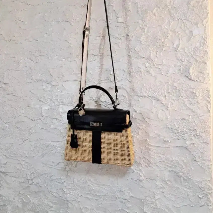 [BUNJANG] Flitter Rattan Mini Kelly Bag / 플리터 구입 라탄 미니캘리백  피크닉라탄캘리백