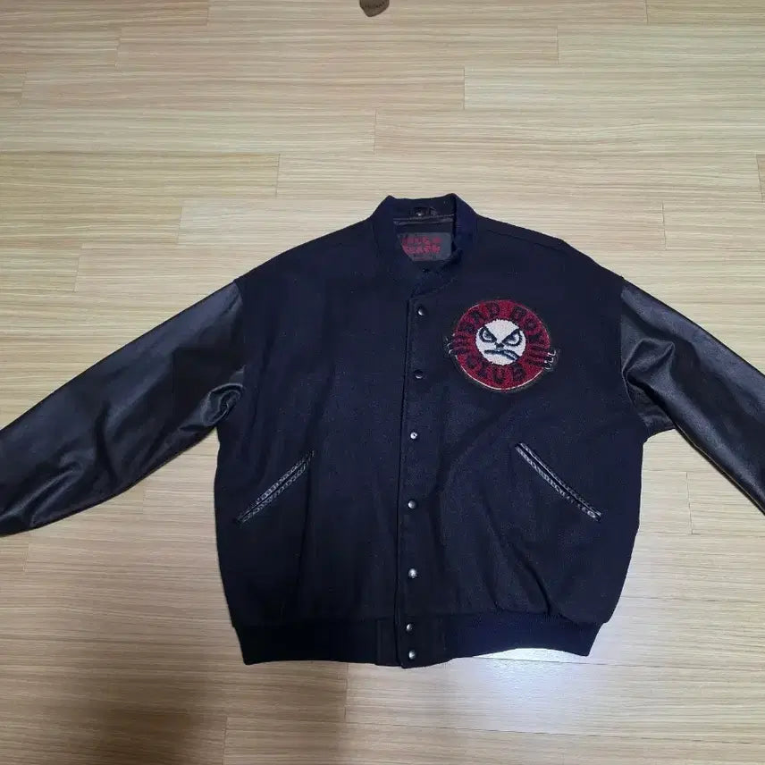 [BUNJANG] Life's A Beach 90s Bad Boy Varsity Jacket / 90's life's a beach bad boy 바시티 자켓