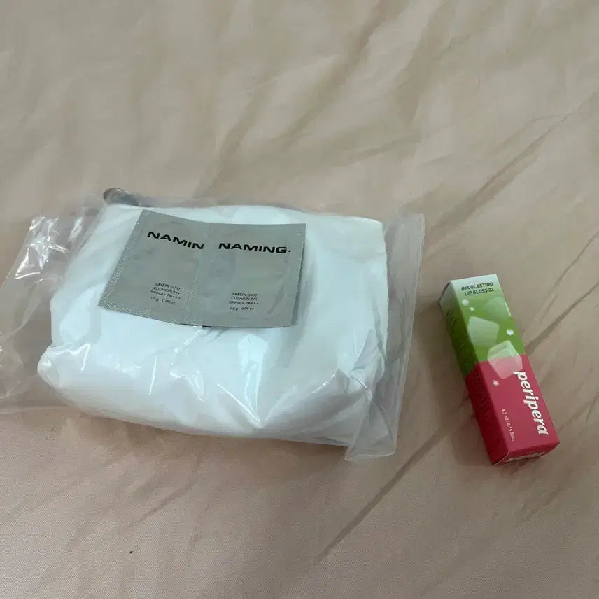 [BUNJANG] Peripera Ink Glasting Lip Gloss Strawberry Matcha + NAMING Pouch / 페리페라 잉크 글래스팅 립글로스 스트로베리 말차 + 네이밍 파우치