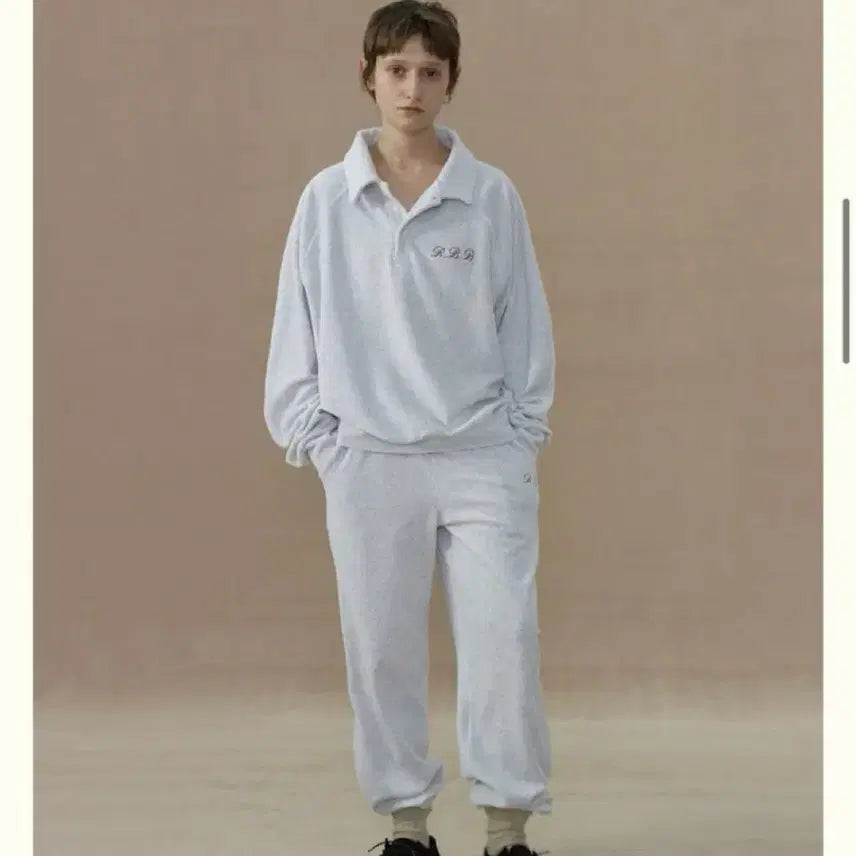 [BUNJANG] Ribbonbit Terry Sweatshirt Ivory / ribbonbit 리본빛 테리 맨투맨