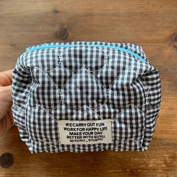 [BUNJANG] Checkered Quilting Pouch / 체크 퀼팅 파우치