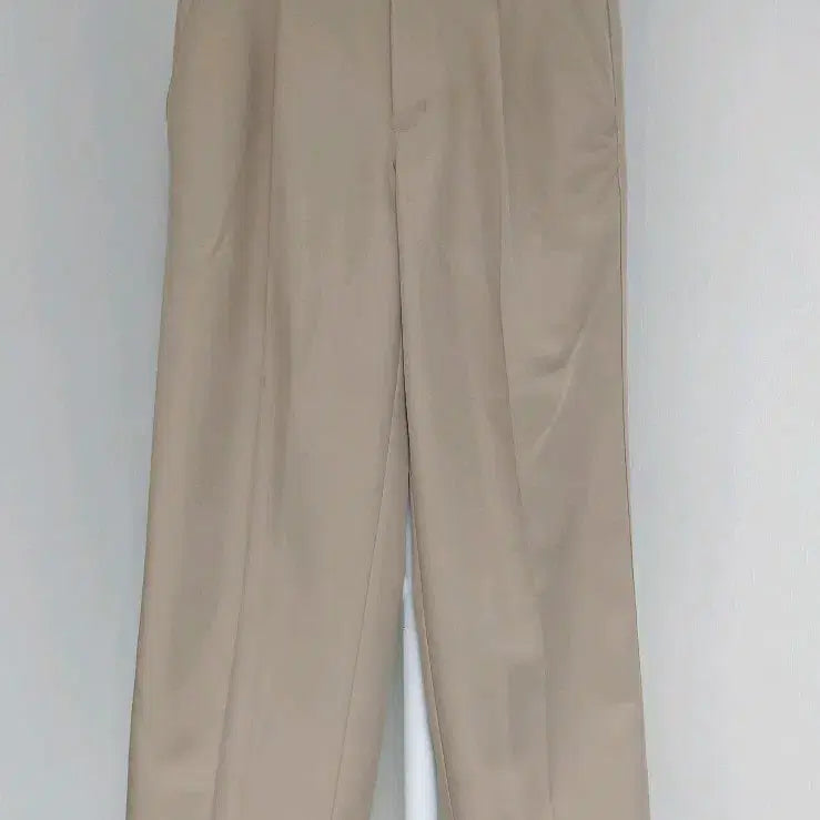 [BUNJANG] Nike Dri-FIT Embroidered 'KOREA' Slacks Beige / [28] 나이키 드라이핏  슬랙스 / 베이지 (자수 디테일)