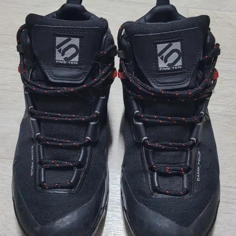 [BUNJANG] Five Ten Camp Four GTX Hiking Boots - Black / 파이브텐 캠프포 하이킹화 블랙
