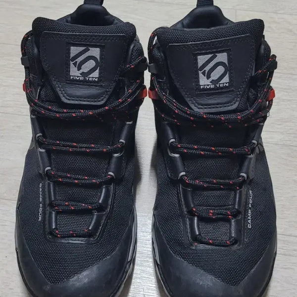 [BUNJANG] Five Ten Camp Four GTX Hiking Boots - Black / 파이브텐 캠프포 하이킹화 블랙