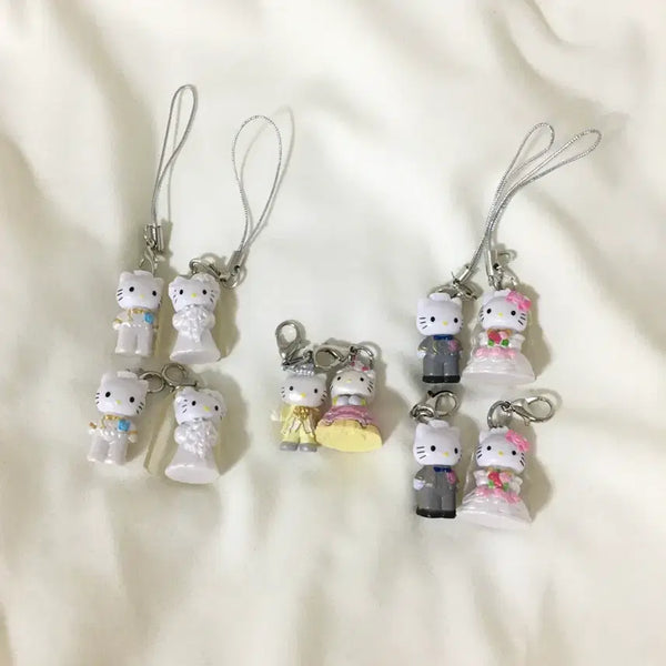 [BUNJANG] Hello Kitty Wedding Couple Keyring Set / 헬로키티 웨딩 커플 키링 세트