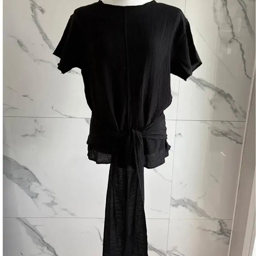[BUNJANG] Black Short Sleeve Blouse / 여름하객룩 반팔 블라우스 블랙
