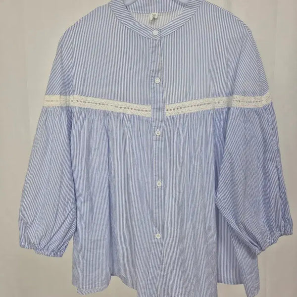 [BUNJANG] White Stripe Lace Blouse / 스트라이프 블라우스 화이트 레이스