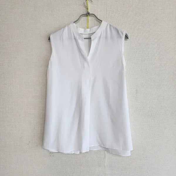 [BUNJANG] Sleeveless Blouse White / 민소매 블라우스 화이트