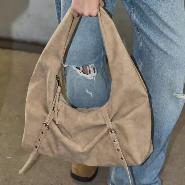 [BUNJANG] FISHIA Belted Hobo Bag Sand Beige / 피시아 belted hobo bag 벨티드 호보백 샌드베이지