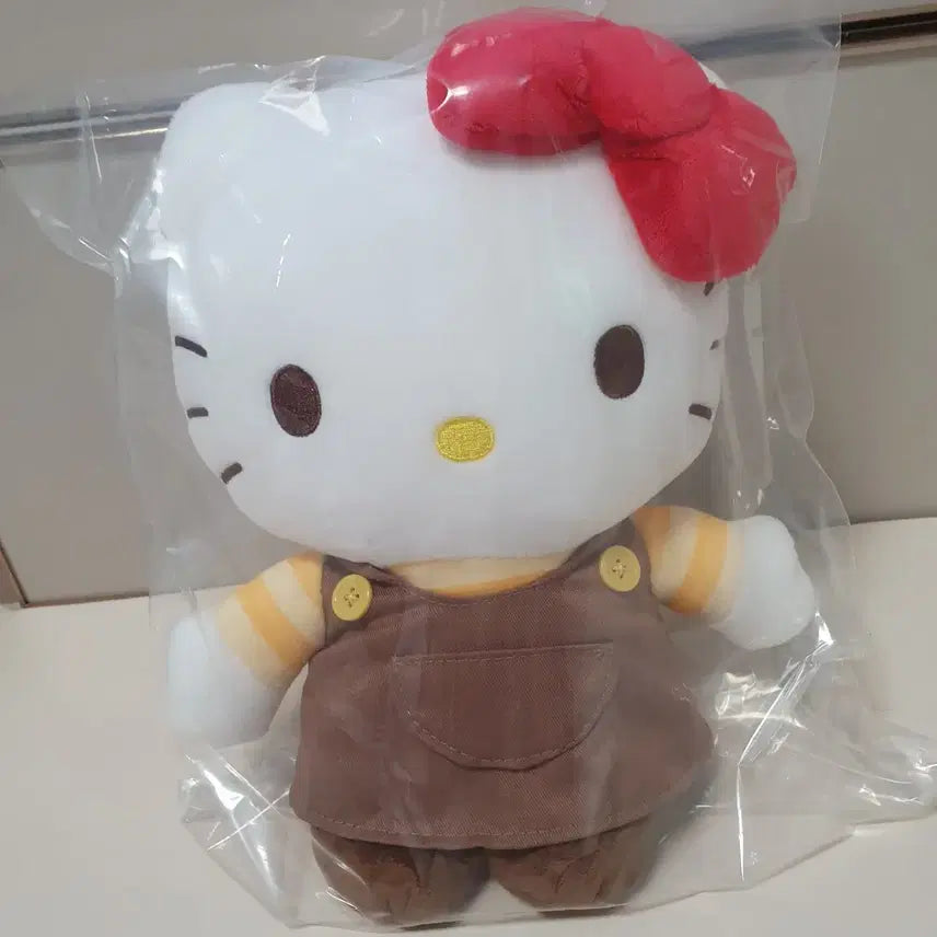 [BUNJANG] Sanrio Hello Kitty Cafe Worker Series Medium Plush / 귀여운 산리오 헬로키티 카페알바 시리즈 중형인형 새상품