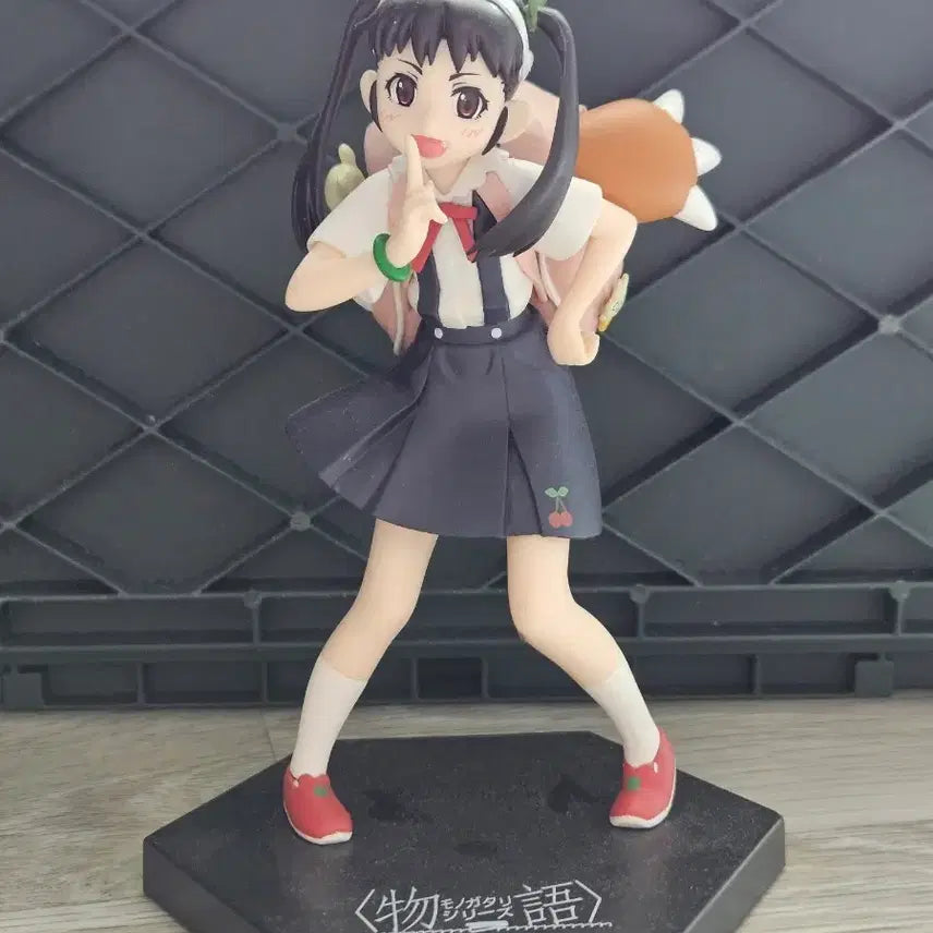 [BUNJANG] Monogatari Series Mayoi Hachikuji Figure / 모노가타리 하치쿠치 마요이 피규어