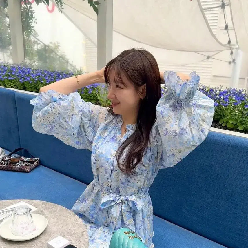 [BUNJANG] And Other Stories Flower Pattern Mini Dress / 앤아더스토리즈 플라워 패턴 원피스, 연애남매 이윤하 착용