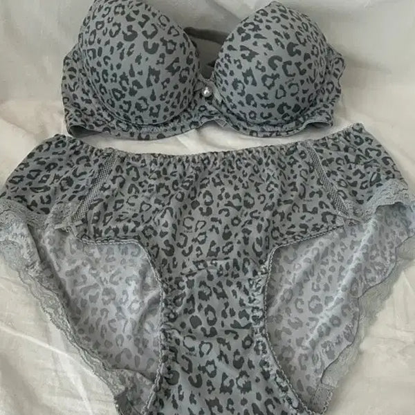 [BUNJANG] Leopard Print Bra Set / 호피 브라세트