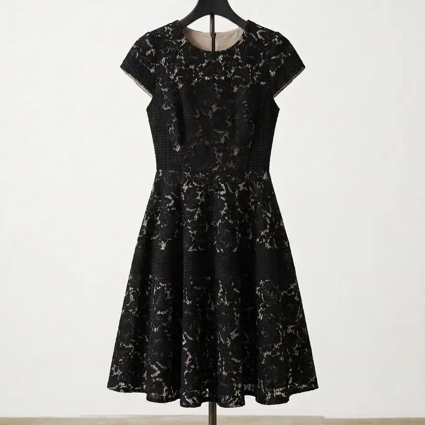 [BUNJANG] Jill Stuart Black Lace Dress / 질스튜어트 블랙 레이스 원피스