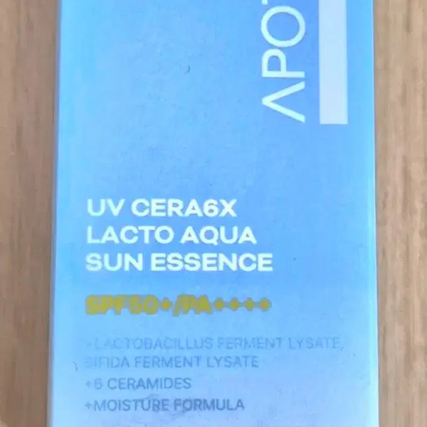 [BUNJANG] APOTHÉ UV CERA6X Lacto Aqua Sun Essence SPF50+ PA++++ / 아포테 UV CERA6X 락토 아쿠아 선 에센스