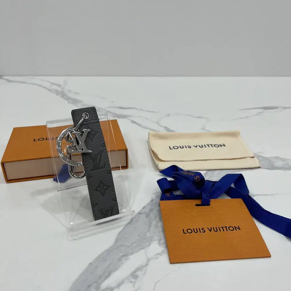 [BUNJANG] Louis Vuitton Shadow Keyring Grey OS / [새상품급]루이비통 쉐도우 키링 그레이