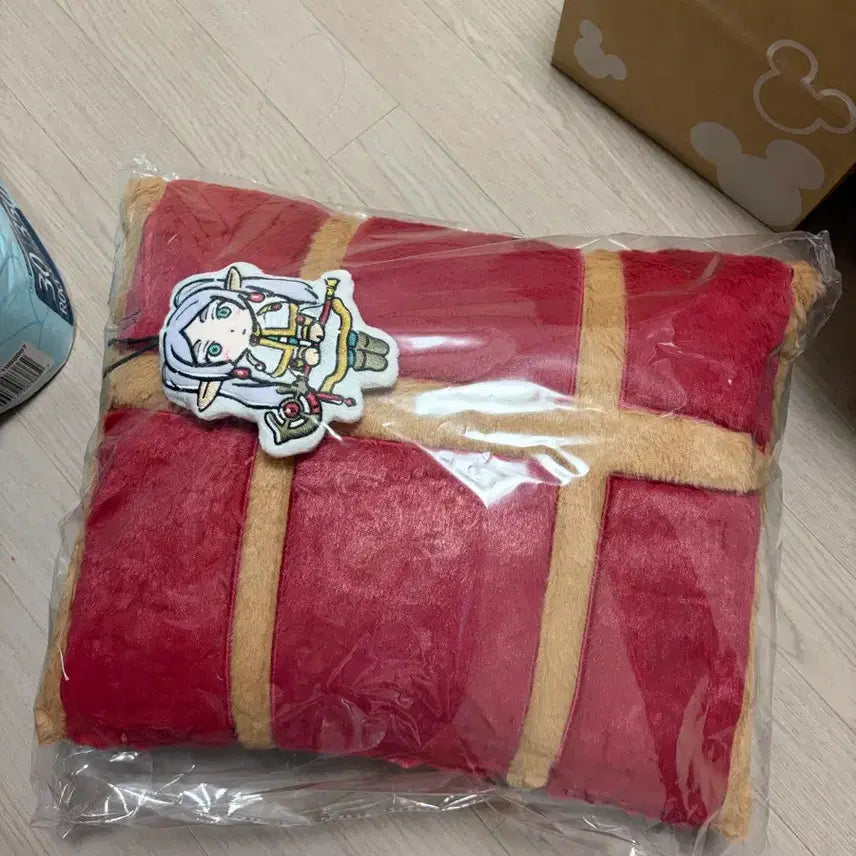 [BUNJANG] Frieren: Beyond Journey's End Mimic Cushion (Unsealed) / (미개봉) 장송의 프리렌 미믹 쿠션 중국 쿠지 3위상 C상 인형