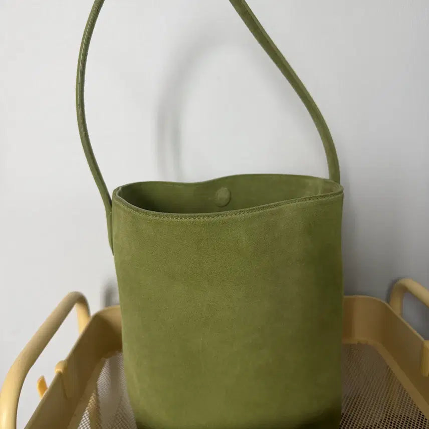 [BUNJANG] Arto Capri Suede Bag Olive / 아르토 카프리 스웨이드백 올리브