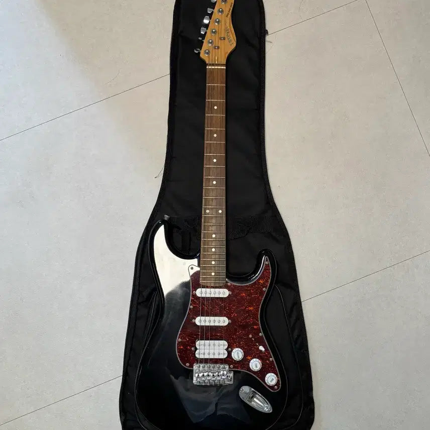 [BUNJANG] Toman Stratocaster Electric Guitar / 투맨 스트라토캐스터 일렉기타 팔아요