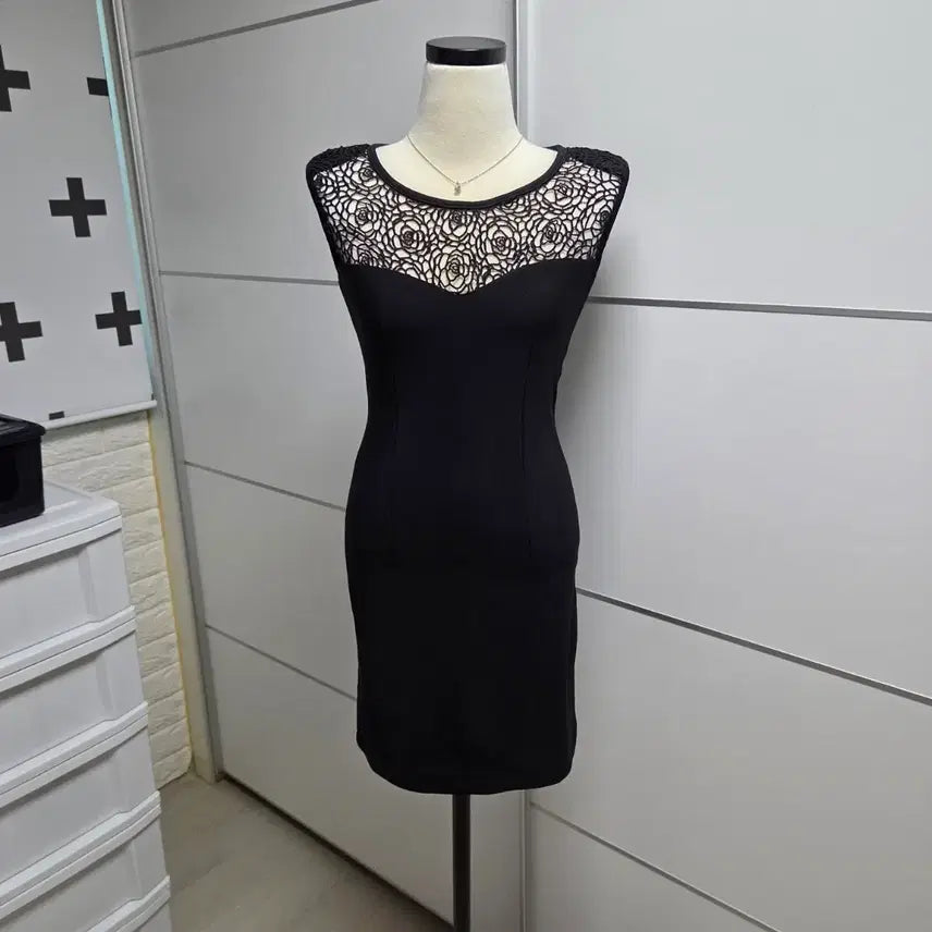 [BUNJANG] Imported Black Lace Dress / (새제품)수입 블랙레이스원피스