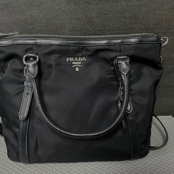 [BUNJANG] PRADA Re-Nylon Tote Shoulder Bag Black 1BA832 / PRADA 정품 프라다 리나일론 토트백 숄더백 블랙 1BA832
