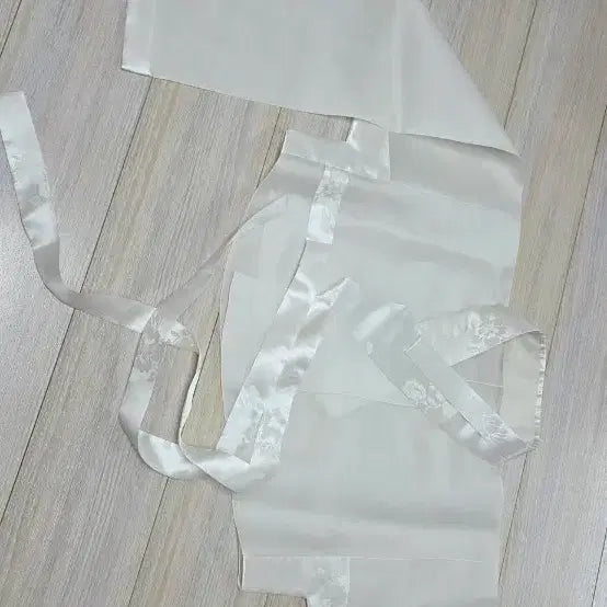 [BUNJANG] Salpuri White Jeogori - 55-88 Sizes Available - Silk / 살풀이 . 백아이 흰저고리 . 55.66.77.88. 사이즈. 본견.새상품.